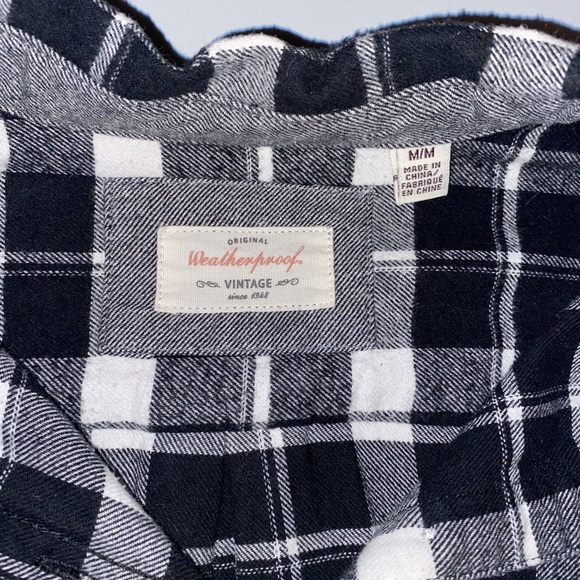 Black flannel never been worn! - Picture 3 of 3